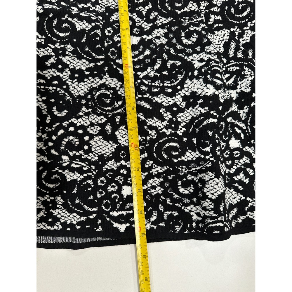 SCOOP NYC Black‎ White Lace Knit Skater Skirt Womens Size Small - Picture 5 of 5